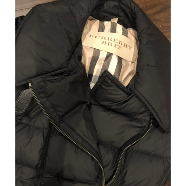 BURBERRY(バーバリー)のバーバリーブリット美品　ダウン レディースのジャケット/アウター(ダウンジャケット)の商品写真