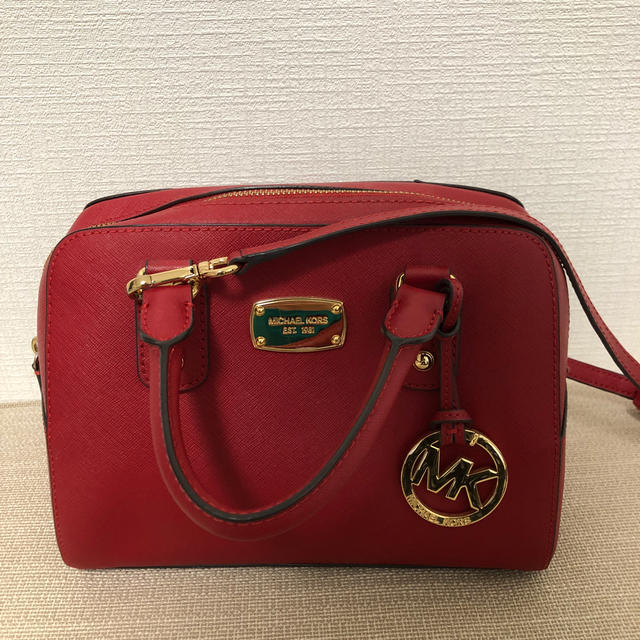 MICHAEL KORS バッグ　赤