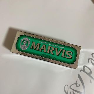 マービス(MARVIS)のMARVIS クラシカルストロングミント(歯磨き粉)