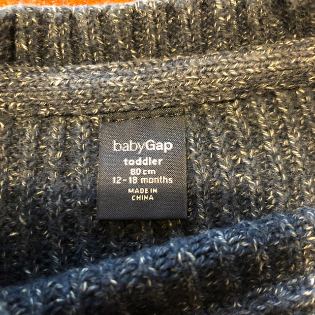 babyGAP(ベビーギャップ)のニット    80 キッズ/ベビー/マタニティのベビー服(~85cm)(ニット/セーター)の商品写真