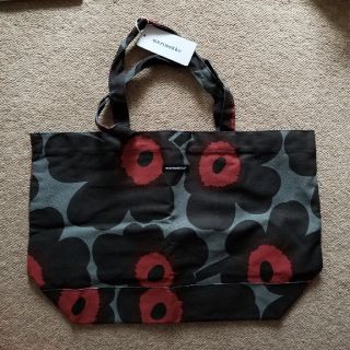 マリメッコ(marimekko)のmarimekko　布バック(トートバッグ)