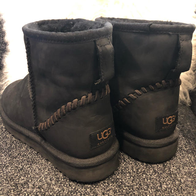 UGG(アグ)のUGGメンズムートンブーツ メンズの靴/シューズ(ブーツ)の商品写真