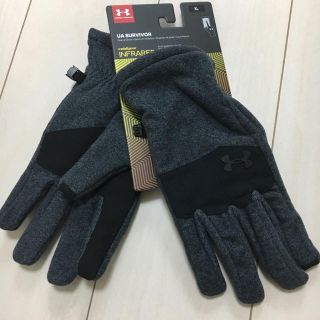 アンダーアーマー(UNDER ARMOUR)の【新品】アンダーアーマー手袋 グローブ XL(手袋)