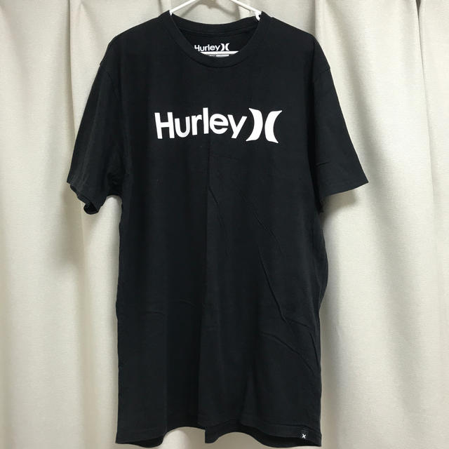 Hurley(ハーレー)のHurley Tシャツ 黒 メンズのトップス(Tシャツ/カットソー(半袖/袖なし))の商品写真