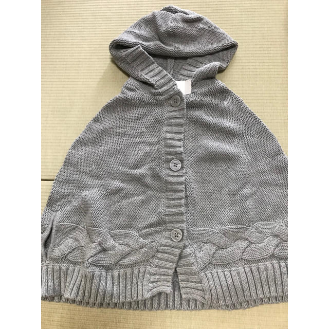 GAP Kids(ギャップキッズ)のGAP  ポンチョ 110 キッズ/ベビー/マタニティのキッズ服女の子用(90cm~)(ジャケット/上着)の商品写真