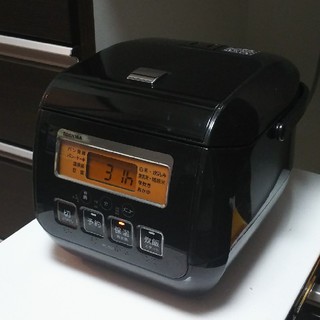 トウシバ(東芝)の炊飯器 TOSHIBA RC-5SJ(炊飯器)
