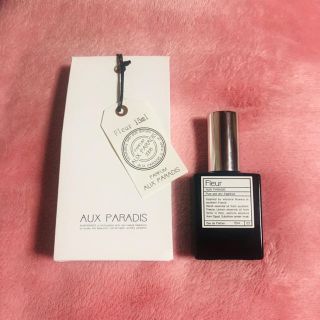 オゥパラディ(AUX PARADIS)のAUX PARADIS Fleur 15ml(香水(女性用))