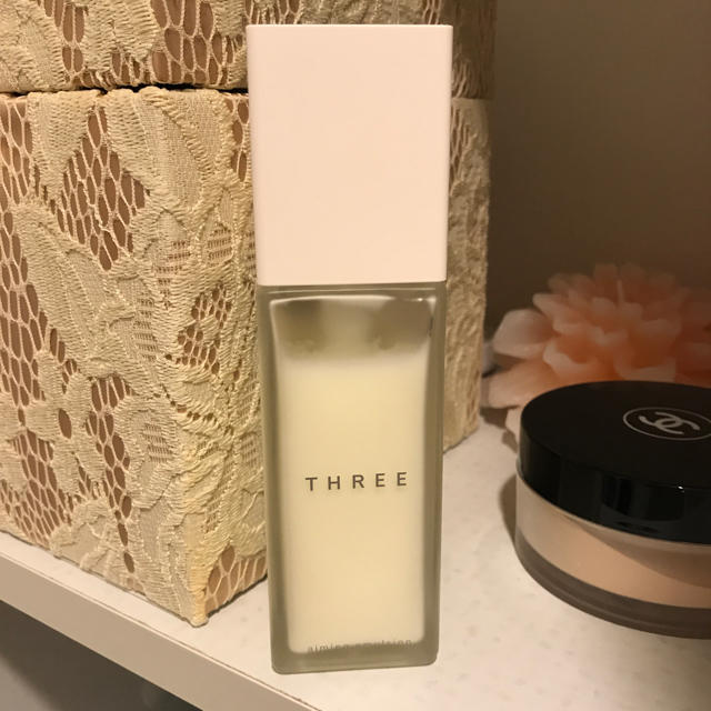 THREE(スリー)のTHREE エミング エマルジョン 100mL コスメ/美容のスキンケア/基礎化粧品(乳液/ミルク)の商品写真