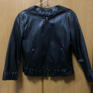 ザラ(ZARA)のZARA フリルデザインライダースジャケット(ライダースジャケット)