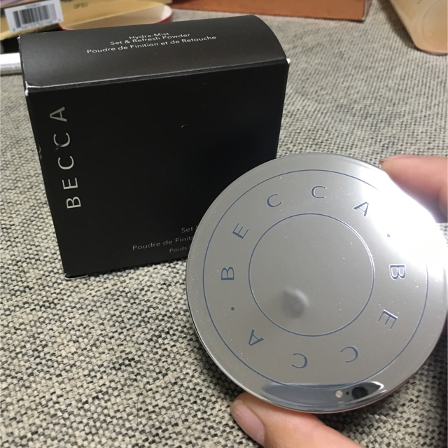 新品未使用 箱付き Becca ベッカ  ミスト  セッティングパウダー