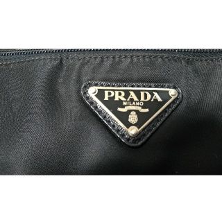 プラダ(PRADA)のプラダ　大容量トラベルバッグ　2way 手持ち　肩がけ PRADA(ショルダーバッグ)