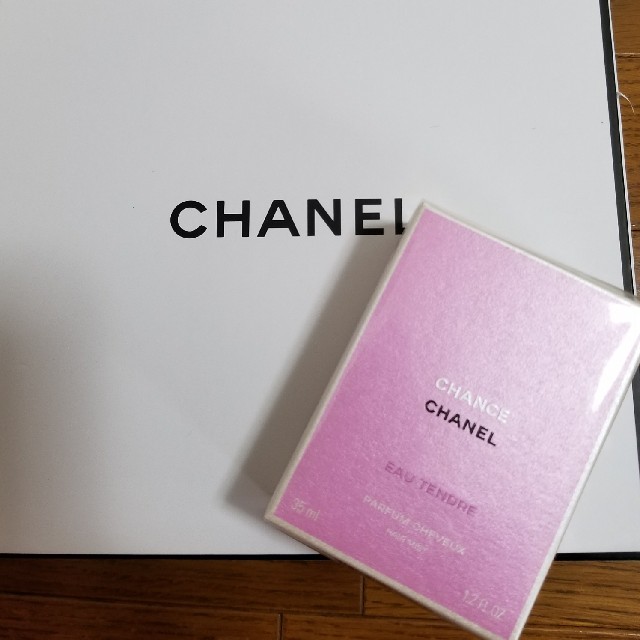 CHANEL(シャネル)の新品未使用。シャネル チャンス オータンドゥル ヘアミスト 35ml コスメ/美容のヘアケア/スタイリング(ヘアウォーター/ヘアミスト)の商品写真