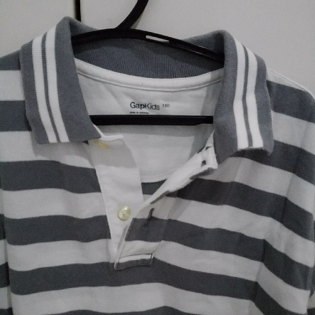 GAP(ギャップ)のポロシャツ キッズ/ベビー/マタニティのキッズ服男の子用(90cm~)(Tシャツ/カットソー)の商品写真