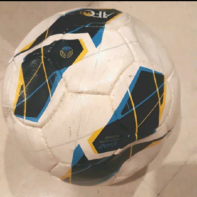 NIKE(ナイキ)の2013 AFC 公式球　5号球 スポーツ/アウトドアのサッカー/フットサル(ボール)の商品写真