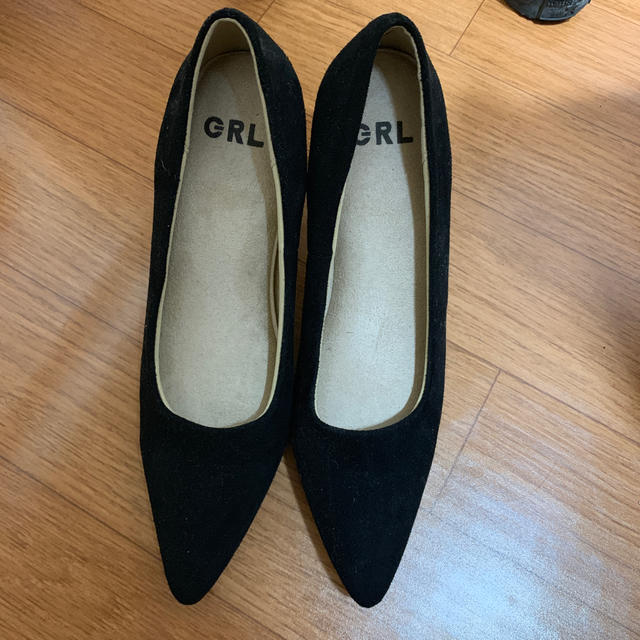 GRL(グレイル)のGRL💛黒パンプス24.5センチ新品です レディースの靴/シューズ(ハイヒール/パンプス)の商品写真