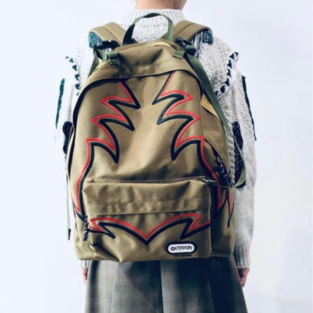 TOGA×OUTDOOR リュックbeige新品 | www.jarussi.com.br
