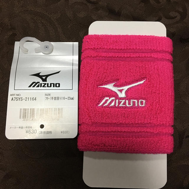 MIZUNO(ミズノ)のミズノ リストバンド メンズのアクセサリー(バングル/リストバンド)の商品写真