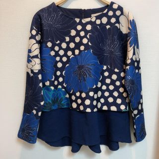 エイチアンドエム(H&M)の未使用❤️切り替え花柄トップス(カットソー(長袖/七分))