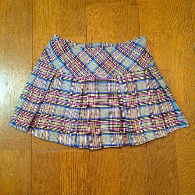 Sisley(シスレー)のシスレーのミニスカート キッズ/ベビー/マタニティのキッズ服女の子用(90cm~)(スカート)の商品写真