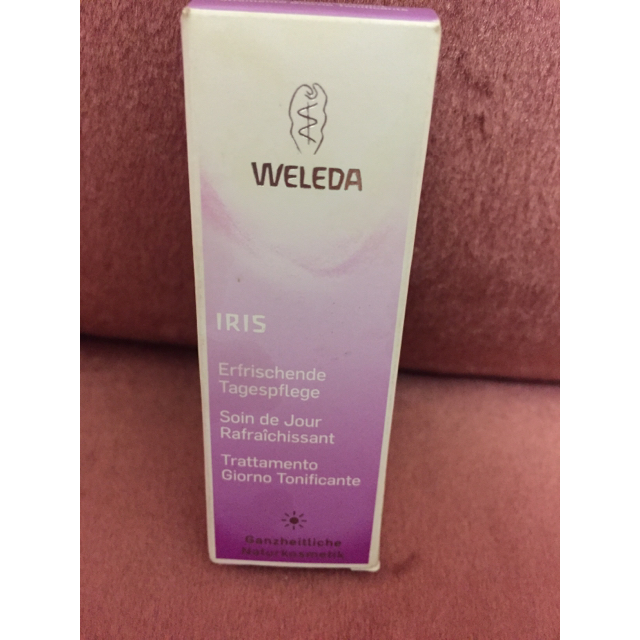 WELEDA(ヴェレダ)のご専用［訳あり］ほぼ未使用品 WELEDAマッサージオイル200ml２つおまけ付 コスメ/美容のボディケア(ボディオイル)の商品写真