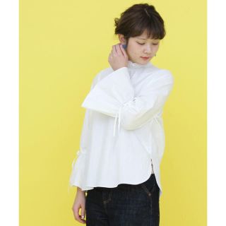 ドットアンドストライプスチャイルドウーマン(Dot&Stripes CHILDWOMAN)のDot&Stripes CHILD WOMAN シャーリングフレアー袖ブラウス(シャツ/ブラウス(長袖/七分))