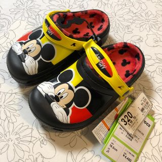 クロックス(crocs)のクロックス キッズ cc Mickey lined clog  黒 (サンダル)