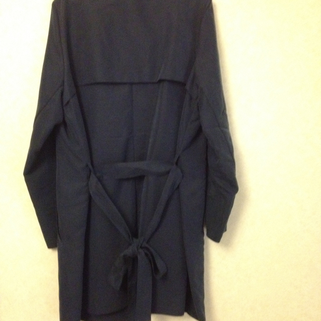 URBAN RESEARCH(アーバンリサーチ)の襟なしトレンチコート ネイビー レディースのジャケット/アウター(トレンチコート)の商品写真