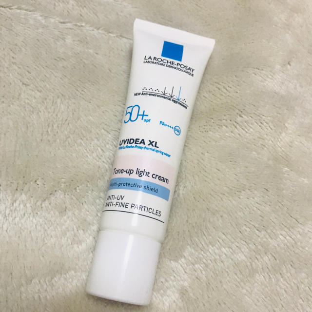 LA ROCHE-POSAY(ラロッシュポゼ)のラロッシュポゼ UVイデア XL プロテクショントーンアップ コスメ/美容のベースメイク/化粧品(化粧下地)の商品写真