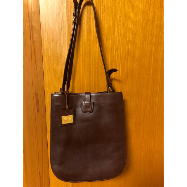 PELLE BORSA(ペレボルサ)のPELLE BORSAショルダーバッグ レディースのバッグ(ショルダーバッグ)の商品写真