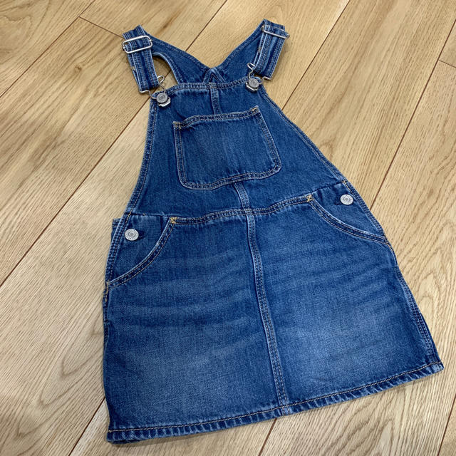 GAP(ギャップ)のGAP ジャンパースカート　女の子105センチ キッズ/ベビー/マタニティのキッズ服女の子用(90cm~)(ワンピース)の商品写真