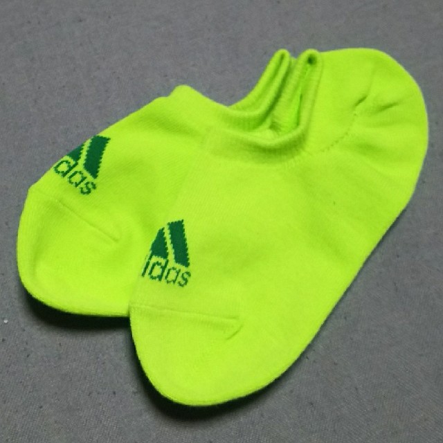 adidas(アディダス)のアディダス靴下19～21センチ キッズ/ベビー/マタニティのこども用ファッション小物(靴下/タイツ)の商品写真