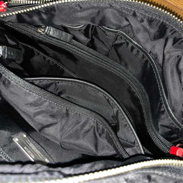 TUMI(トゥミ)のTUMI トゥーミー ショルダーバッグ 黒 レディースのバッグ(ショルダーバッグ)の商品写真