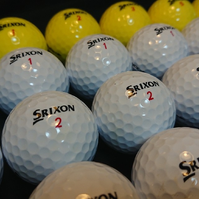 Srixon(スリクソン)の【美品】スリクソン ディスタンス 24球① ロストボール ゴルフボール スポーツ/アウトドアのゴルフ(その他)の商品写真