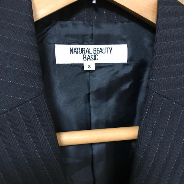 NATURAL BEAUTY BASIC - ナチュラルビューティーベーシック スーツ S ブラック ピンストライプの通販 by すー♪'s shop｜ ナチュラルビューティーベーシックならラクマ