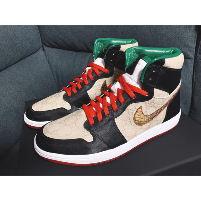 NIKE(ナイキ)の専用GUCCI×NIKE JORDAN 1超稀少The Shoe Surgeon メンズの靴/シューズ(スニーカー)の商品写真