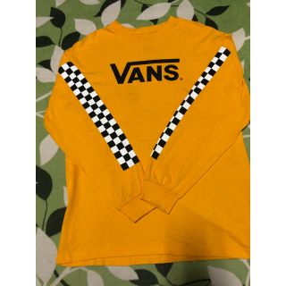 ヴァンズ(VANS)のVANS ロンT オーバーサイズ 黄色 イエロー(Tシャツ/カットソー(七分/長袖))