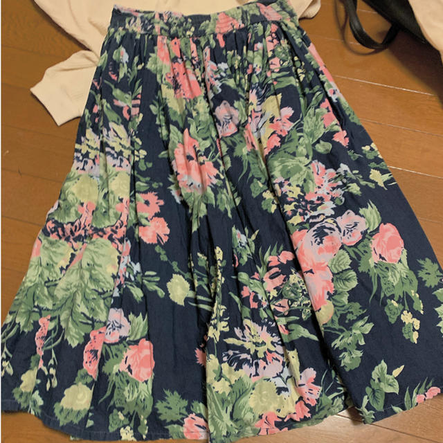 flower(フラワー)のフラワービンテージスカート❤︎ レディースのスカート(ひざ丈スカート)の商品写真