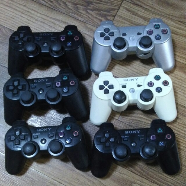 PlayStation3(プレイステーション3)のPS3純正コントローラー DUALSHOCK3 ジャンク エンタメ/ホビーのゲームソフト/ゲーム機本体(家庭用ゲーム機本体)の商品写真