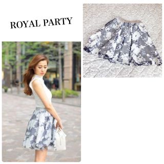 デイライルノアール(Delyle NOIR)の【専用】ROYAL PARTY 花柄スカート、Delyle NOIR ベアトップ(ベアトップ/チューブトップ)