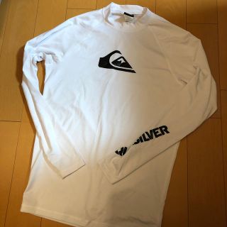 クイックシルバー(QUIKSILVER)のQUIKSILVER シンプルラッシュガード(水着)