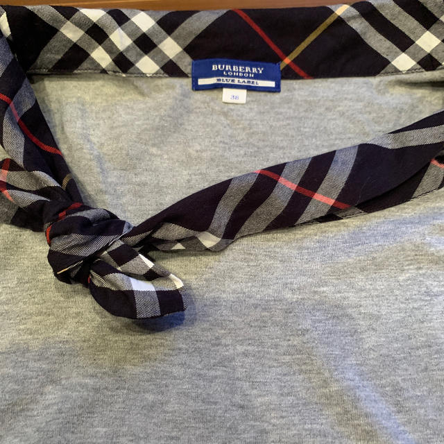 BURBERRY BLUE LABEL(バーバリーブルーレーベル)のバーバリートップス レディースのトップス(Tシャツ(半袖/袖なし))の商品写真