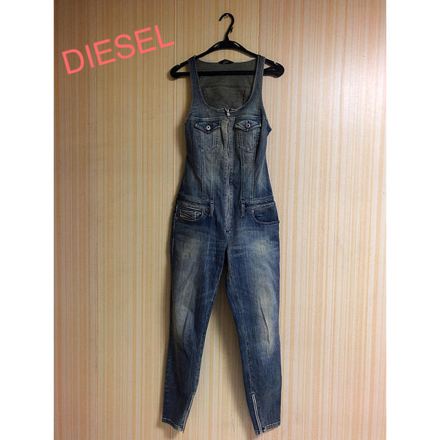 DIESEL(ディーゼル)の【美品】DIESELオーバーオールサロペットデニム レディースのパンツ(サロペット/オーバーオール)の商品写真