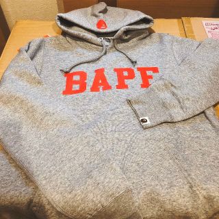 アベイシングエイプ(A BATHING APE)のBAPE  パーカーLサイズ　新品未使用(パーカー)