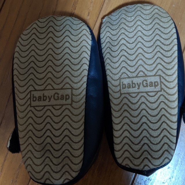 babyGAP(ベビーギャップ)のbabyGAP　シューズ　11センチ キッズ/ベビー/マタニティのベビー靴/シューズ(~14cm)(その他)の商品写真