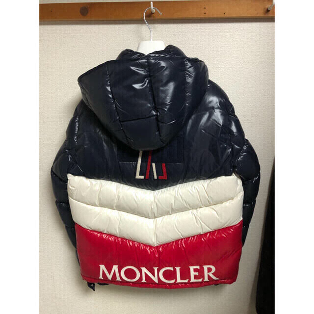 MONCLER KITH コラボ　ジャケット