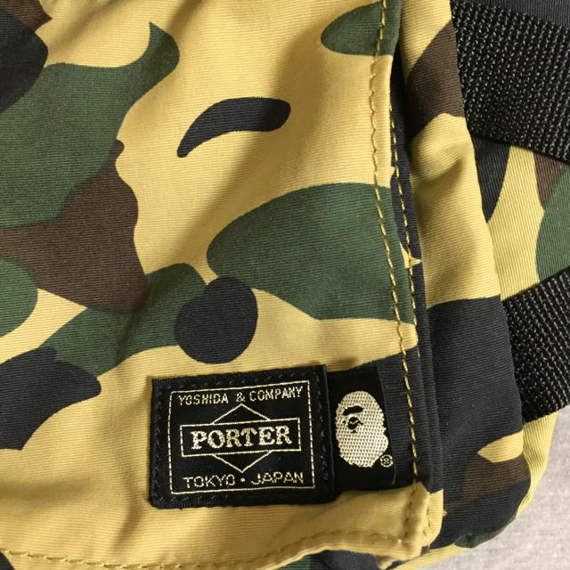 A BATHING APE(アベイシングエイプ)のポーター ア ベイシング エイプ ボディバッグ ヒップバッグ サコッシュ メンズのバッグ(ウエストポーチ)の商品写真