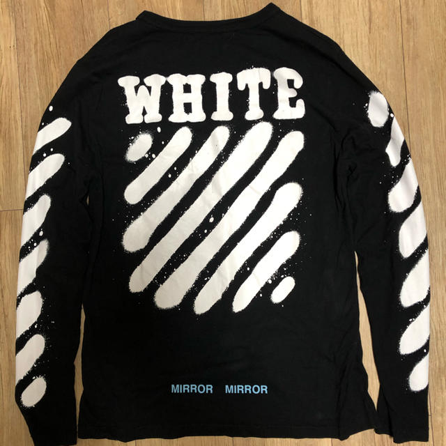 OFF-WHITE - 「今週限定価格」off white spray ロンTの通販 by street ...