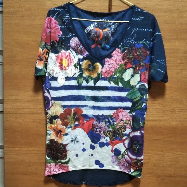 DESIGUAL(デシグアル)のデシグアル カットソー レディースのトップス(カットソー(半袖/袖なし))の商品写真