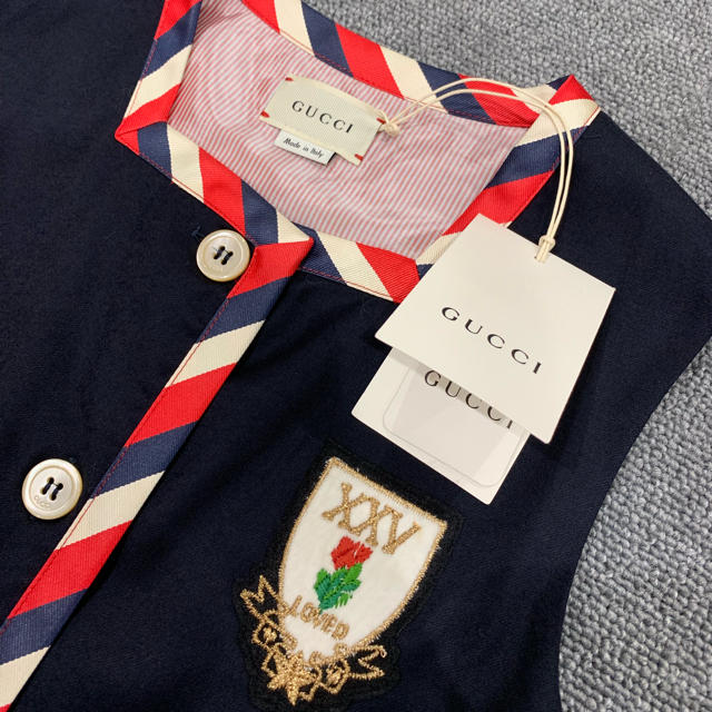 Gucci(グッチ)の【3連休限定値下げ】GUCCI 女の子 ワンピース 120〜130 キッズ/ベビー/マタニティのキッズ服女の子用(90cm~)(ワンピース)の商品写真