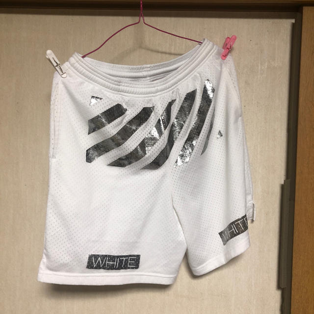 off-white ハーフパンツ 値下げ交渉可